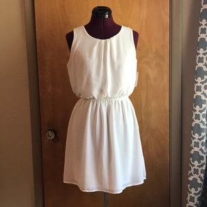 Women's white dress